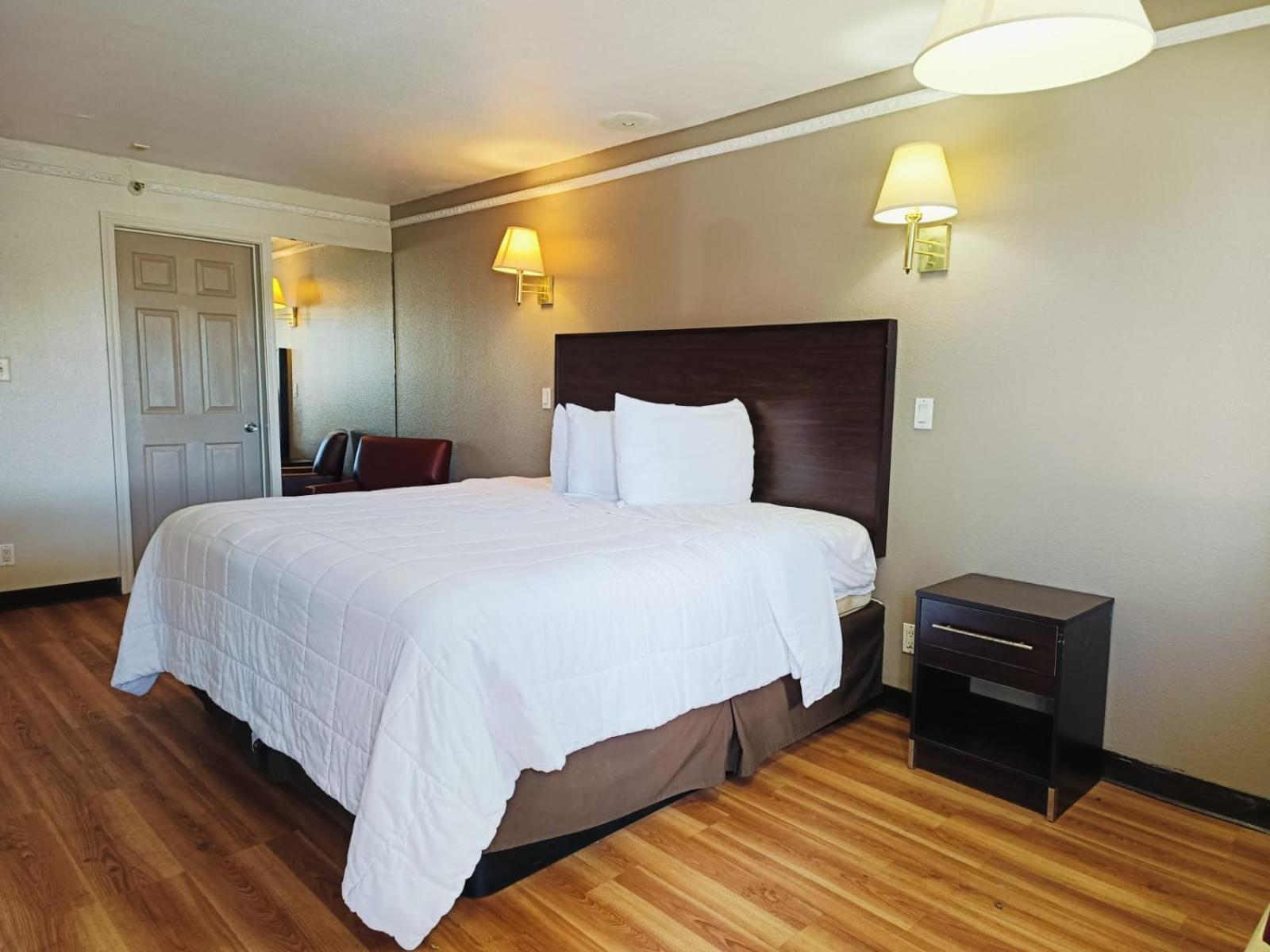 Travelers Inn By Oyo Wichita Falls Εξωτερικό φωτογραφία
