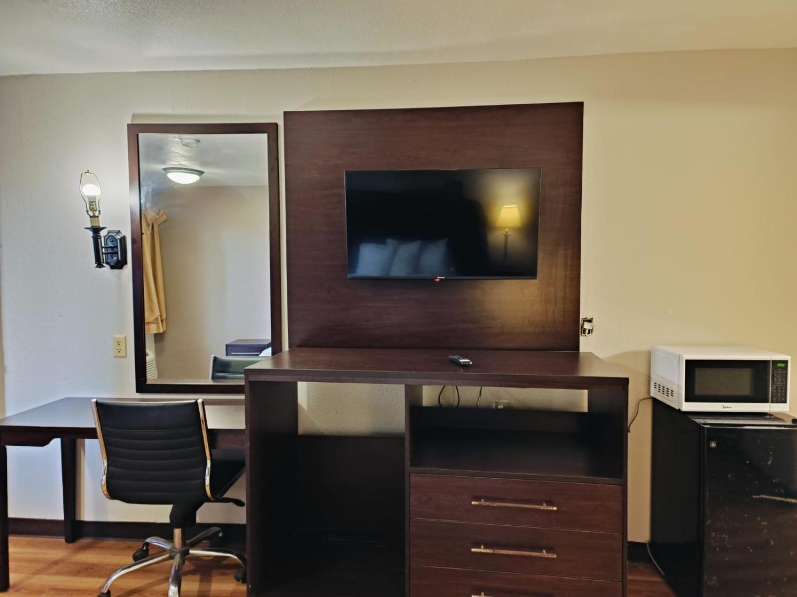 Travelers Inn By Oyo Wichita Falls Εξωτερικό φωτογραφία