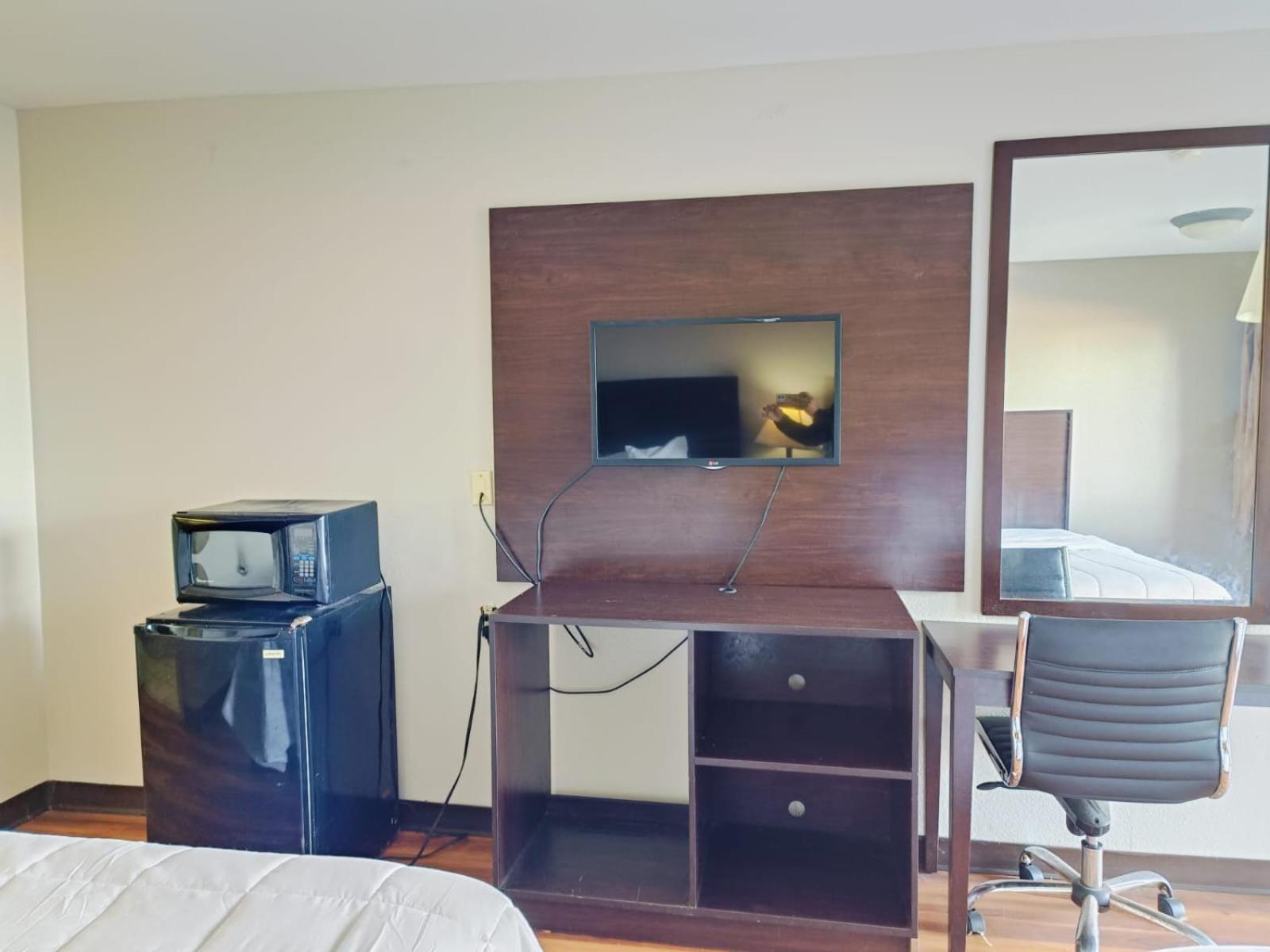 Travelers Inn By Oyo Wichita Falls Εξωτερικό φωτογραφία