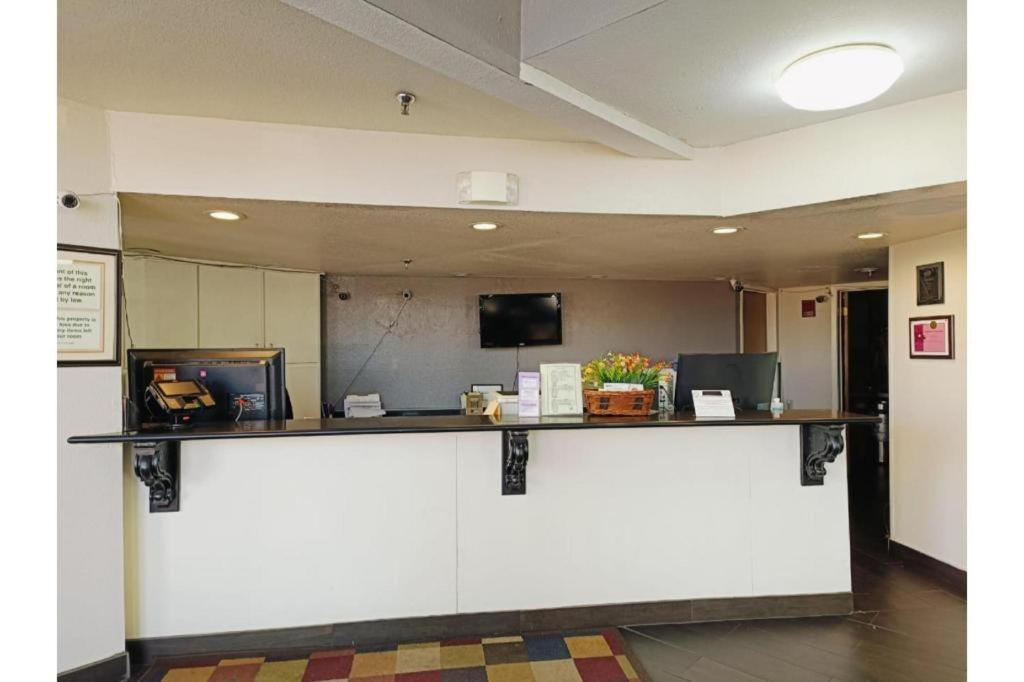 Travelers Inn By Oyo Wichita Falls Εξωτερικό φωτογραφία