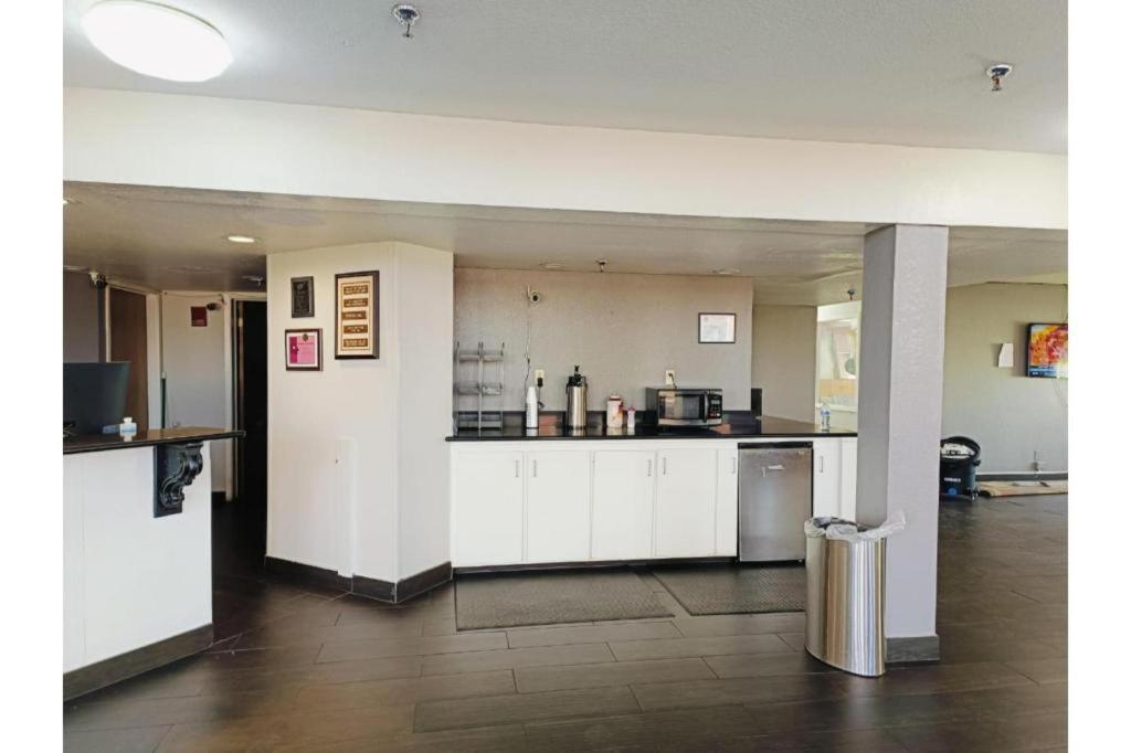 Travelers Inn By Oyo Wichita Falls Εξωτερικό φωτογραφία